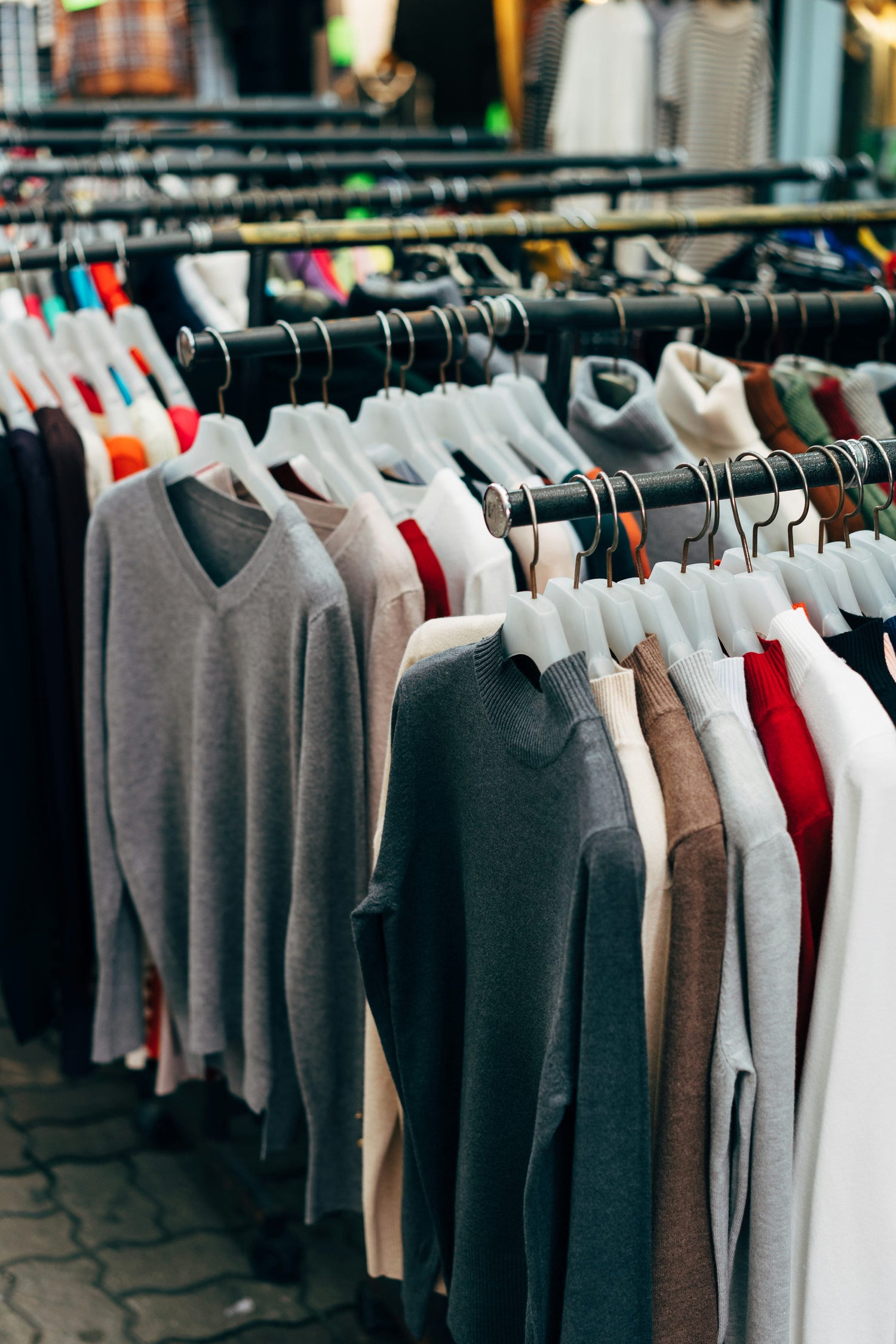 CLOTHES